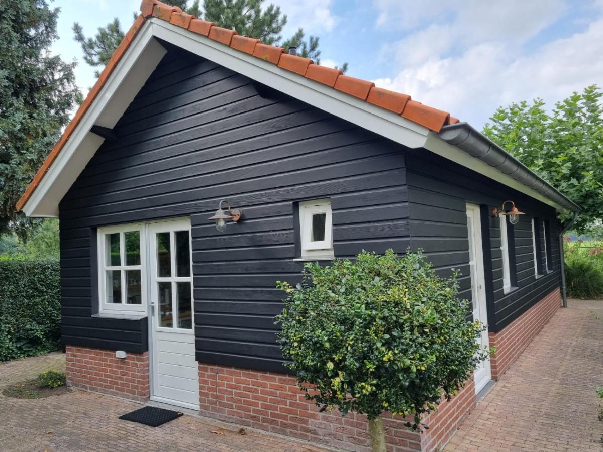 Vakantiehuisje Achter Odiliapeel Exterior foto